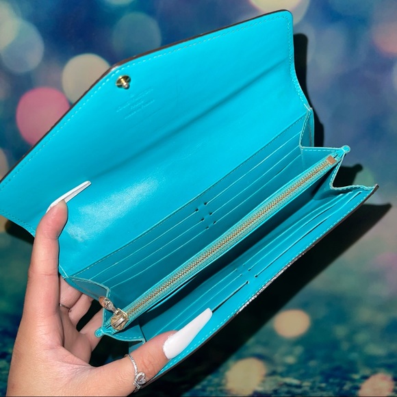 Turquoise Louis Vuitton Sarah Wallet Bleu lagoon - Picture 4 of 9